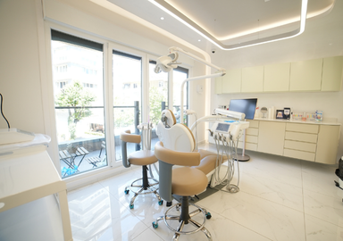 Kadıköy Diş Klniği - Dr. Dt. Ece Yetiş Eroğlu